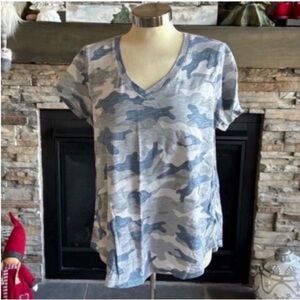 Old Navy Blue Graphic Short Sleeve Tee